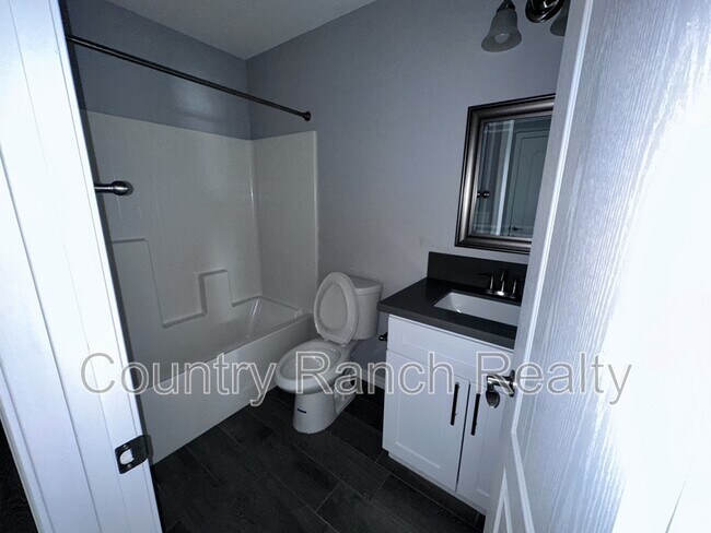 Building Photo - 1632 Shamrock Rd