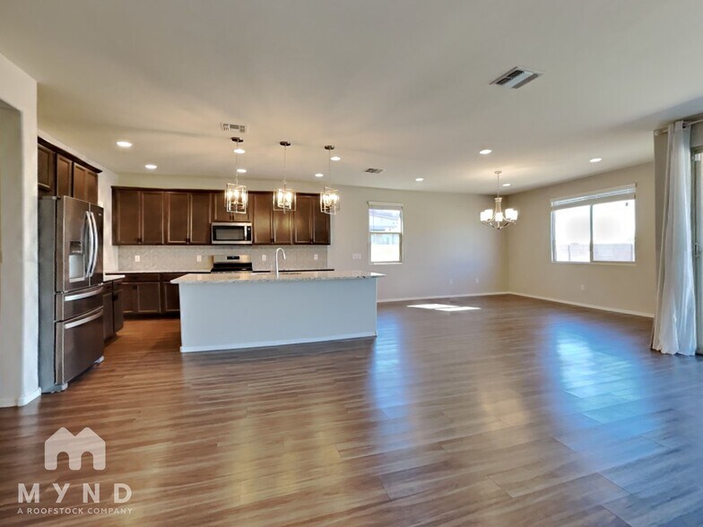 Building Photo - 11588 N Desert Calico Lp