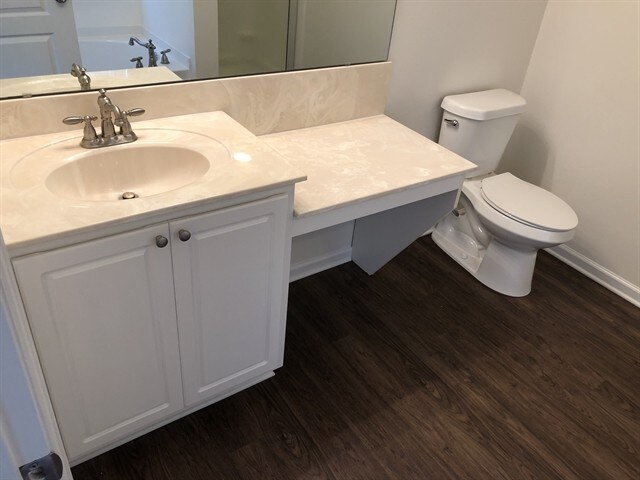 Building Photo - 76083 Deerwood Dr