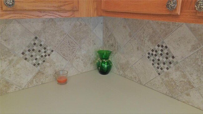 Building Photo - 222 Clara Vista St