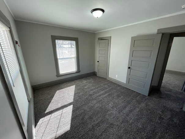 Building Photo - 503 Briarwood Ave SE