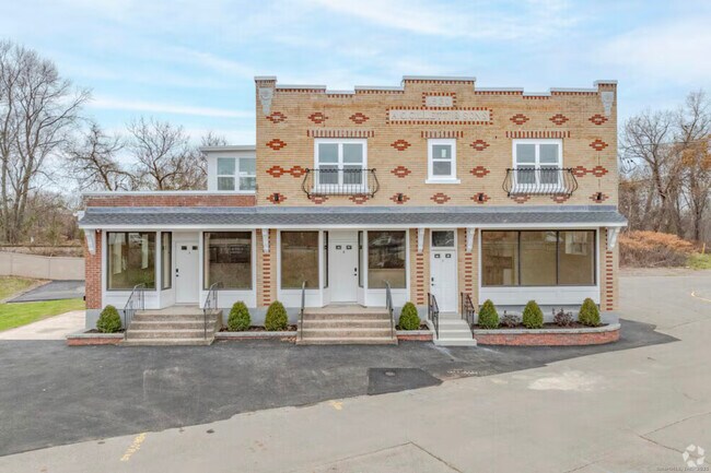 Building Photo - 141 Bridge St