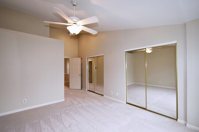 Building Photo - 1815 Moore Ct