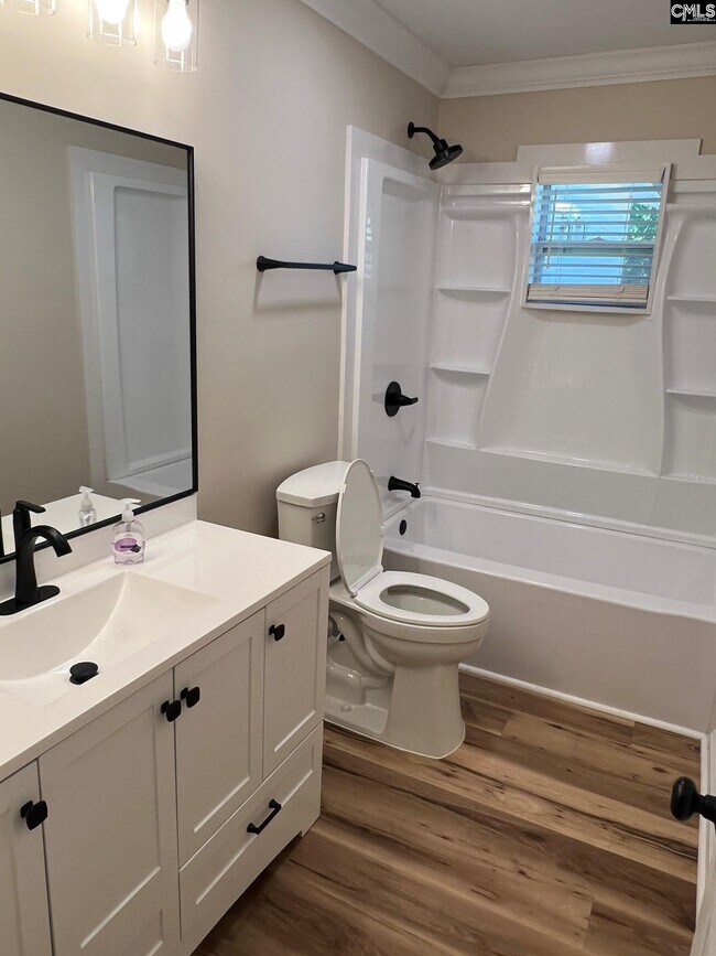 Building Photo - 4608 Sheraton Rd