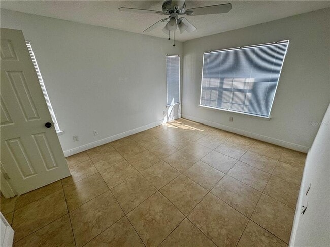 Building Photo - 5533 Chrishire Way