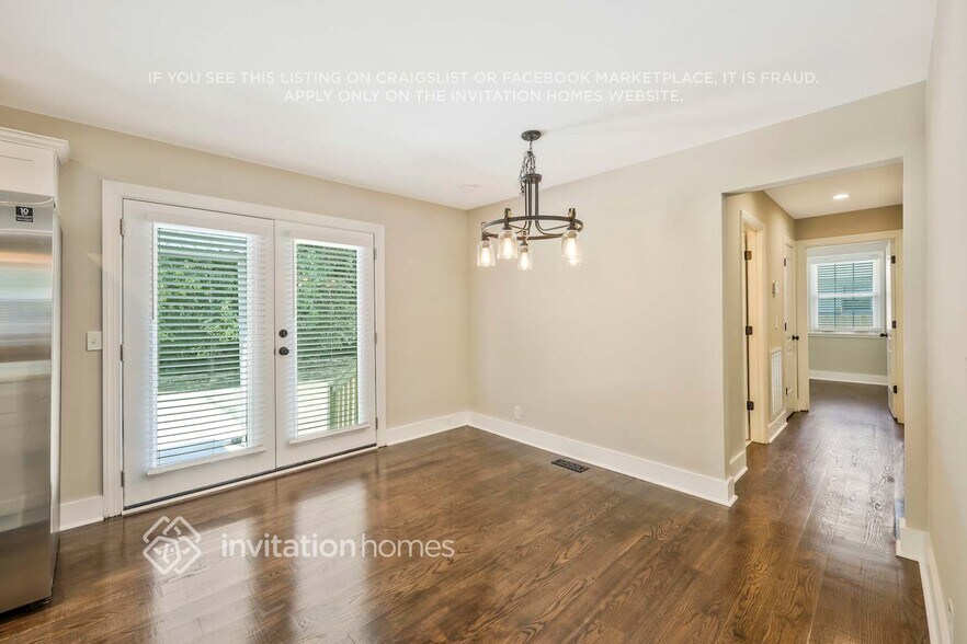 Building Photo - 5009 Suter Dr