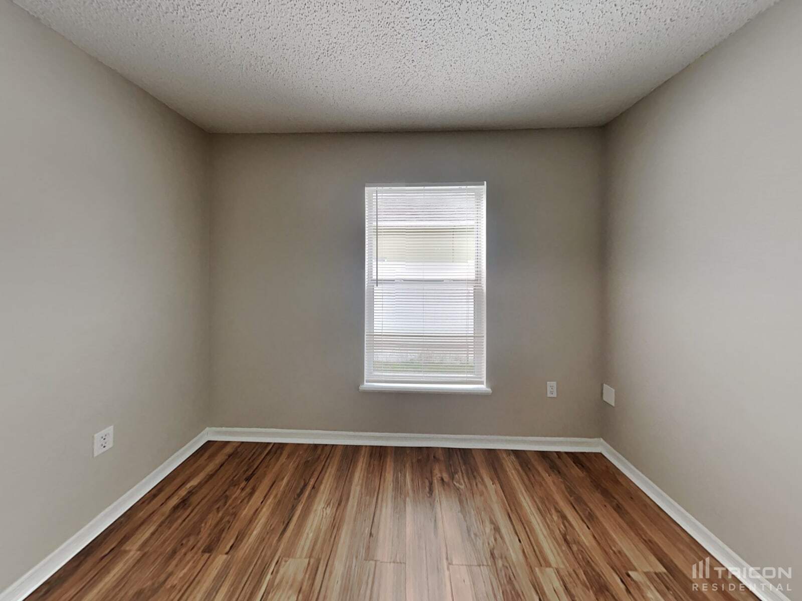 Building Photo - 228 Danville Dr