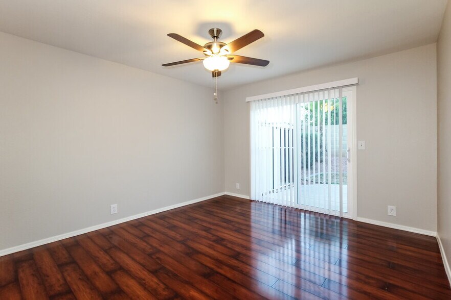 Building Photo - 3614 W Camino Del Rio