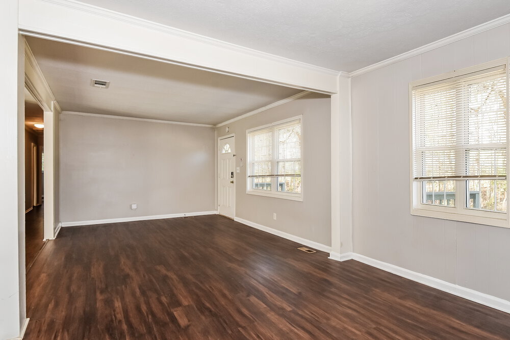 Building Photo - 1165 Wisteria Dr SW