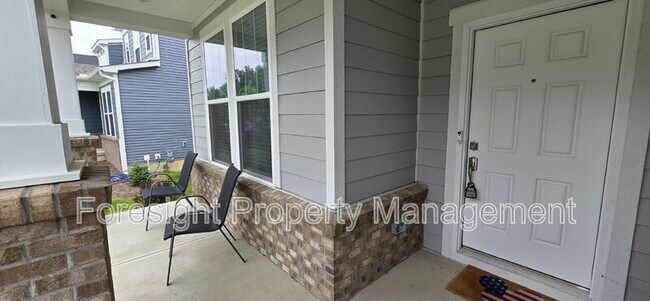 Building Photo - 653 Mill Stone Dr