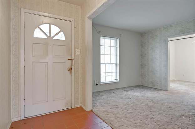 Building Photo - 9126 Troulon Dr