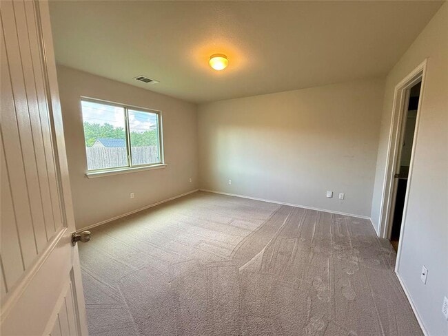 Building Photo - 13013 Pealing Wy