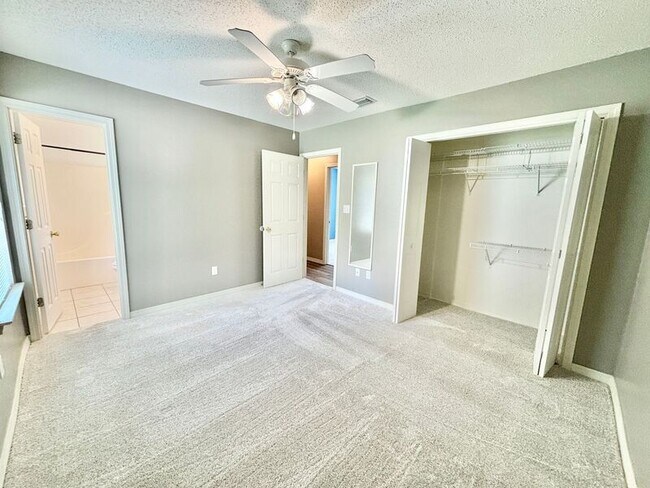 Building Photo - 7514 Bowers Dr