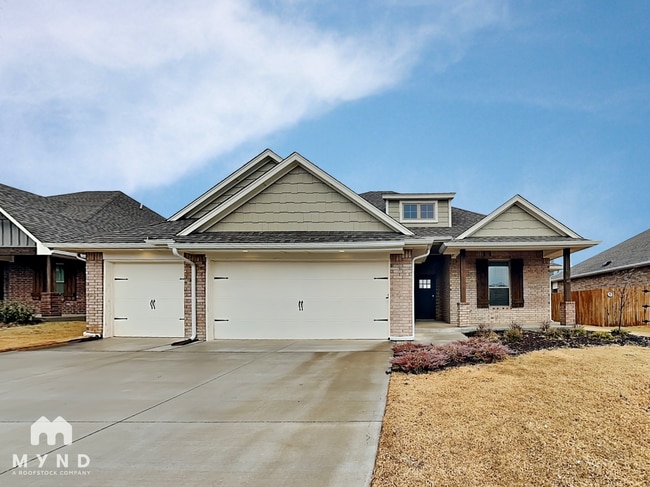 Building Photo - 10825 NW 8th St