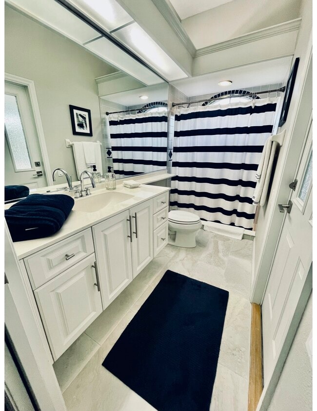 Building Photo - 6516 Windjammer Pl