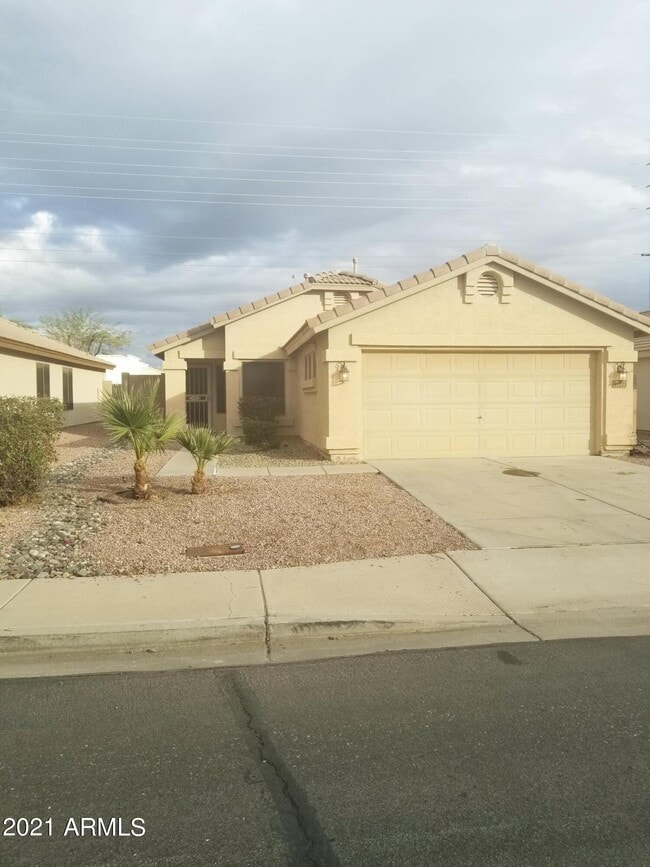 Building Photo - 15273 N Gil Balcome Ct