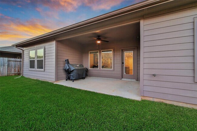 Building Photo - 13854 Rock Island Trl