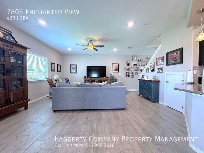 Building Photo - 7805 Enchanted View Dr