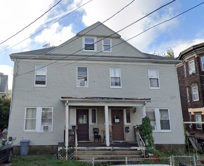 Building Photo - 4 Haskell St