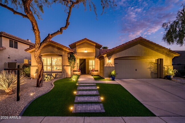 Building Photo - 4375 E Lariat Ln