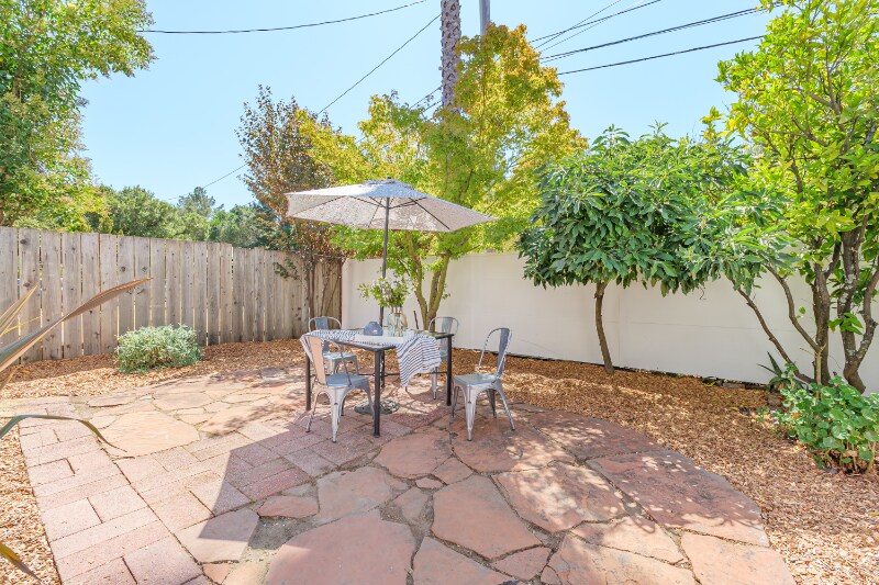 Building Photo - 7A Belmont Ave