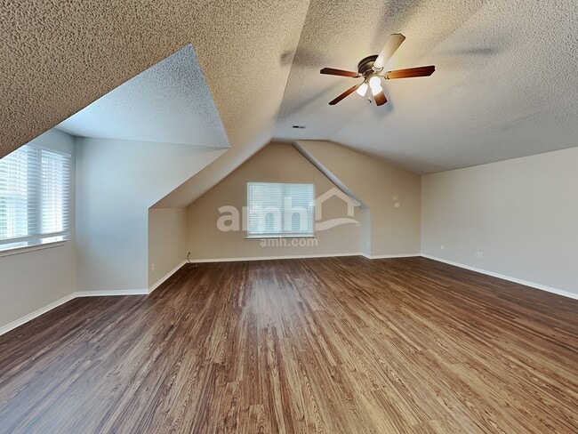 Building Photo - 7537 Sparkleberry Dr