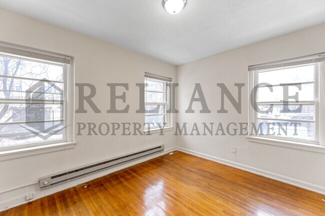 Building Photo - 3304 E Douglas Ave