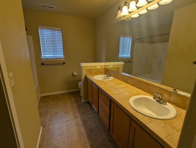 Building Photo - 20577 Boyd Ct