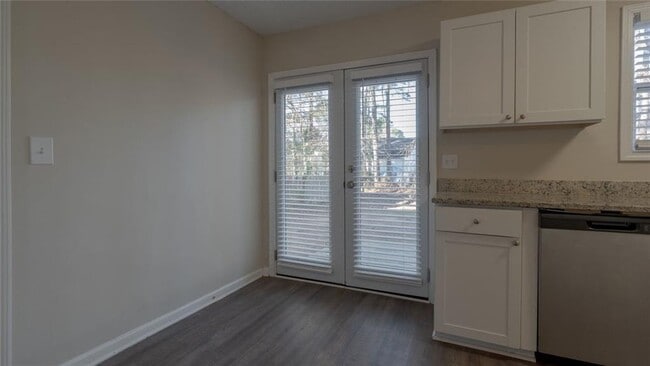 Building Photo - 6218 Creekford Ln