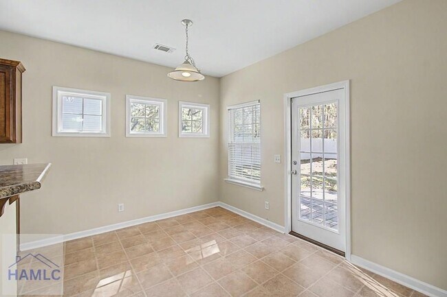 Building Photo - 1235 Peacock Trail