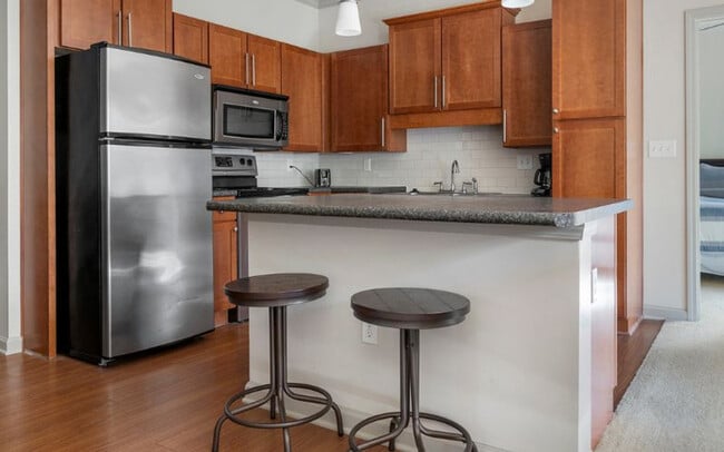 Building Photo - 1100 Ashwood Pkwy