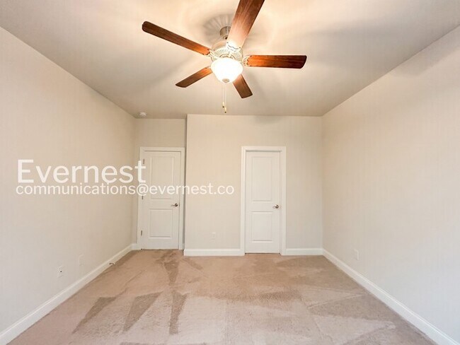 Building Photo - 309 Caledonia Ct