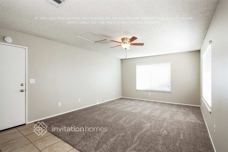 Building Photo - 23288 Lena St