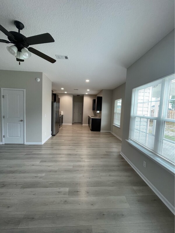 Building Photo - 137 Turpentine Trl