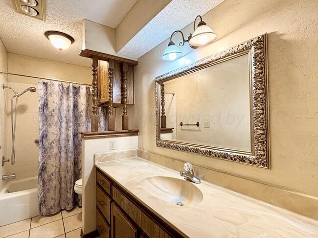 Building Photo - 4005 Linda Dr