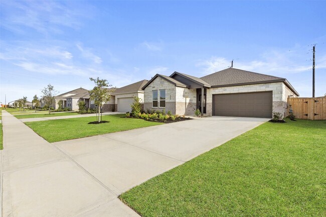 Building Photo - 28627 Bluebonnet Grotto Dr