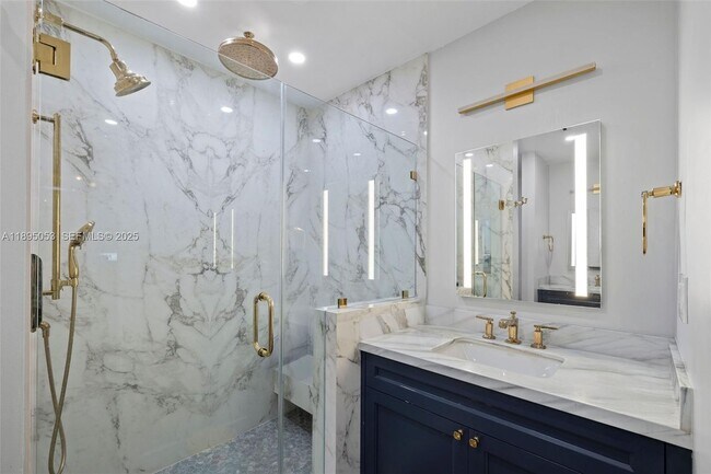 Building Photo - 90 NE 106th St