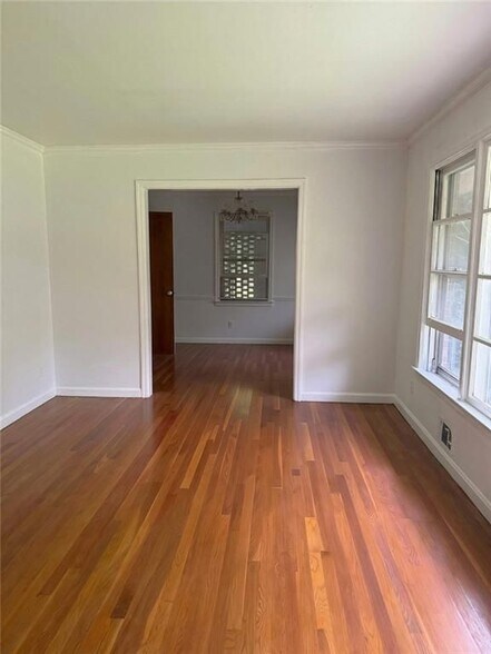 Building Photo - 4455 Hillpine Rd