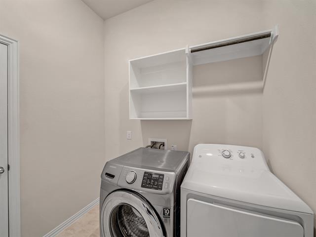 Building Photo - 2517 Solomons Pl