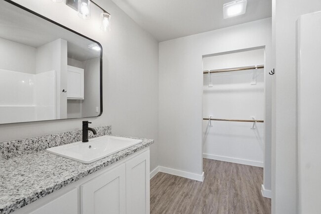 Building Photo - Your New Home in Abilene Is Waiting