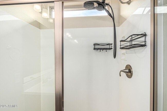 Building Photo - 19874 W Devonshire Ave