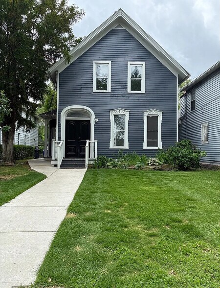 Building Photo - 1619 Starkweather Ave