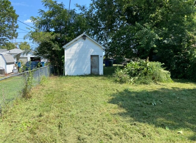 Building Photo - Investment Special! - $290 Month / $600 Down