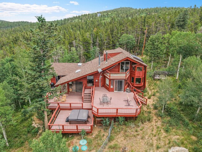 Building Photo - 204 Bristlecone Way