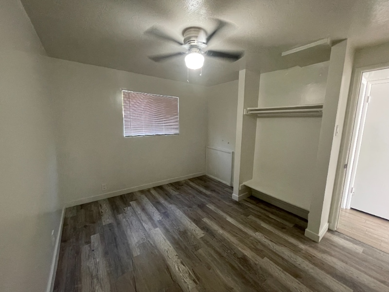 Building Photo - 951 N Redwood Rd