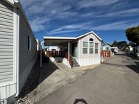 Building Photo - Cozy 1 Bedroom, 1 Bath Tiny Home Oasis in ...