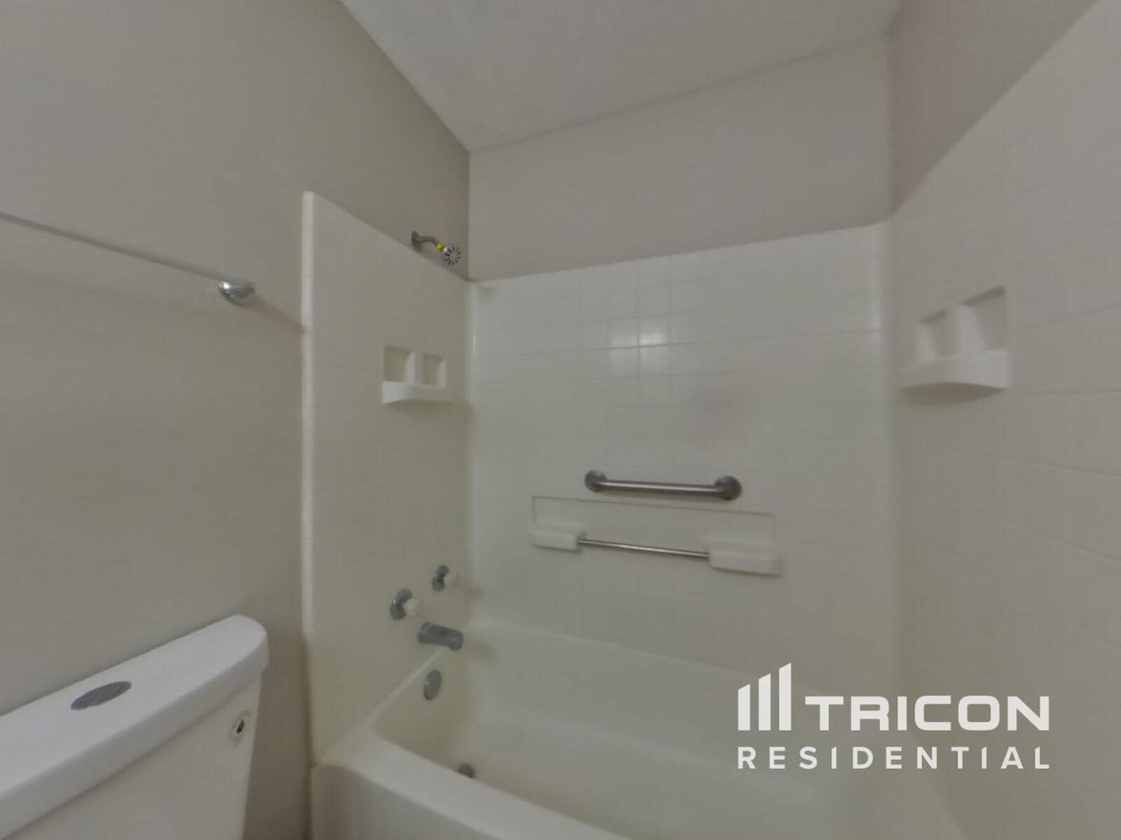 Building Photo - 540 Sedona Meadows Dr NE