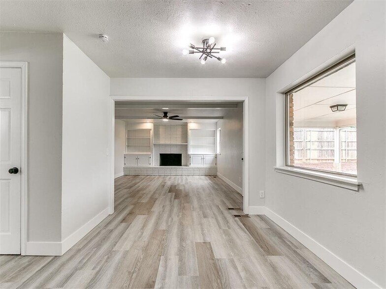 Building Photo - 4500 NW 32nd St