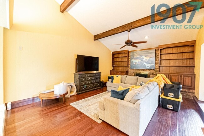 Building Photo - 4405 Manchester Ct