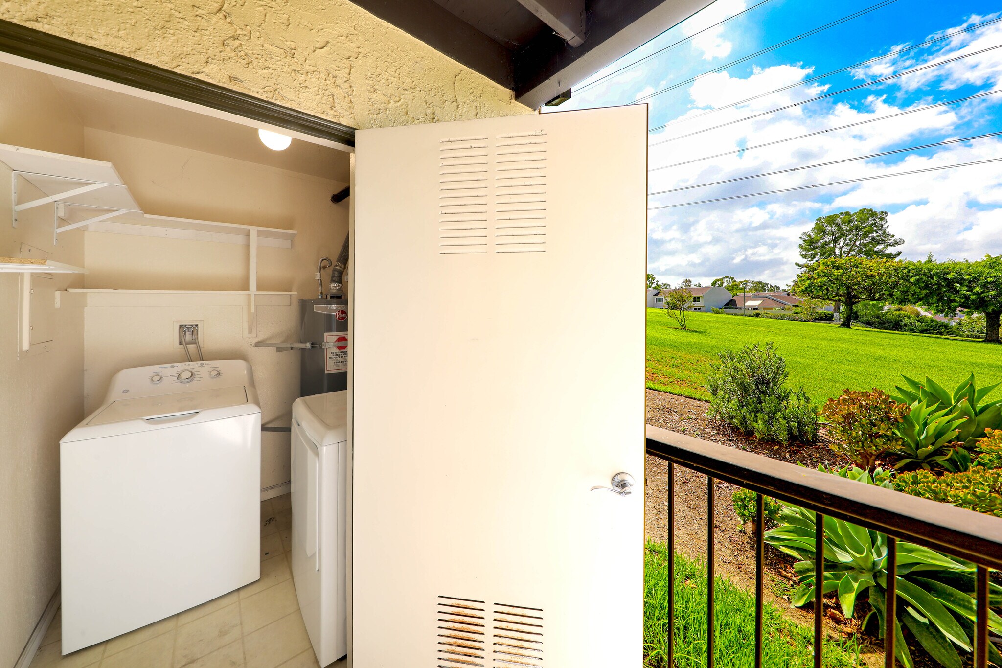 Laundry Room - 25601 Indian Hill Ln